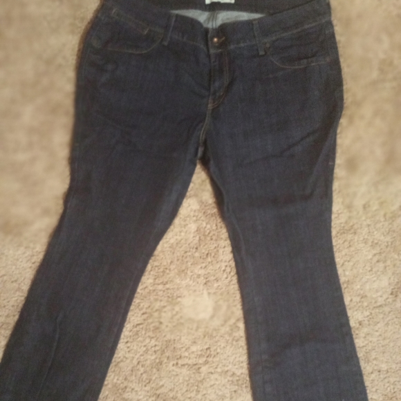 Levi Pants - Picture 2 of 6